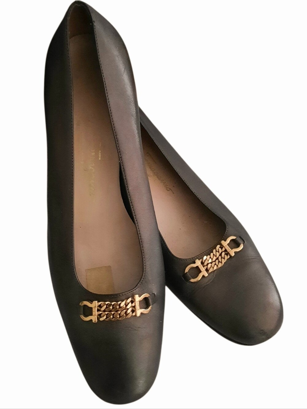 Vintage FERRAGAMO Bronze Leather Low Heel Shoes w/Gold Gancini Chain Sz 9.5 B